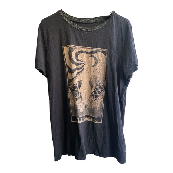 Torrid Artistic Black Graphic Tee - Picture 1 of 5